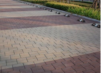 路面砖正在悄悄的点缀乐鱼体育的生活！